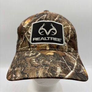 RealTree Men’s Outdoor Cap Camouflage Green Meshback Trucker Adjustable Hat OSFM